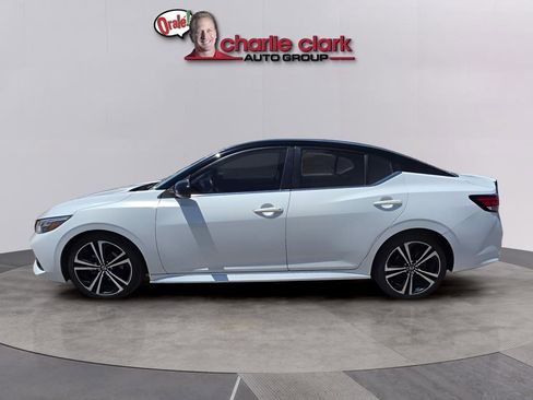 Used 2020 Nissan Sentra SR FWD image 3
