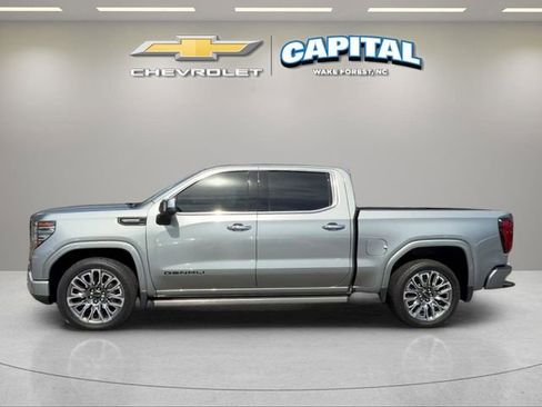 Used 2024 GMC Sierra 1500 Denali Ultimate AWD/4WD image 2