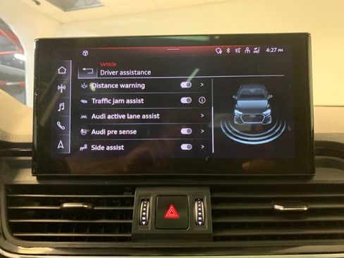 Used 2022 Audi Q5 2.0T Premium Plus w/ Premium Plus Package AWD/4WD image 36