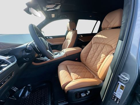 New 2027 BMW X7 xDrive40i w/ Executive Package AWD/4WD image 13