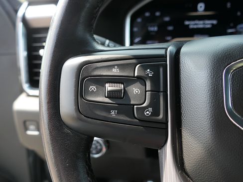 Used 2024 GMC Sierra 2500 Denali Ultimate AWD/4WD image 17