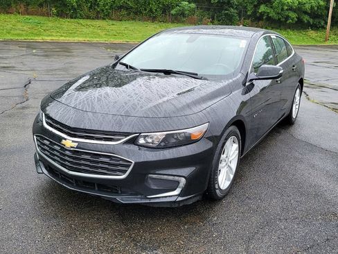 Used 2018 Chevrolet Malibu LT FWD image 5