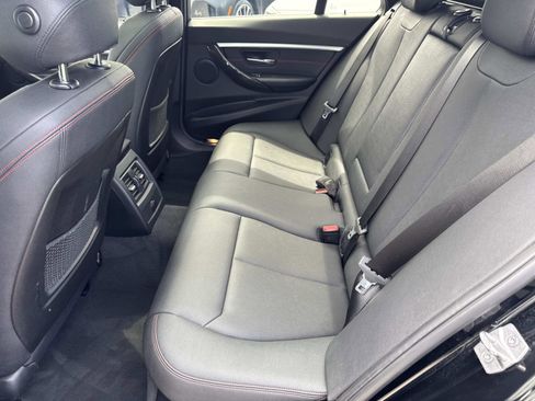Used 2018 BMW 330i xDrive Wagon AWD/4WD image 11