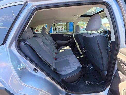 Used 2023 Subaru Outback Premium image 16