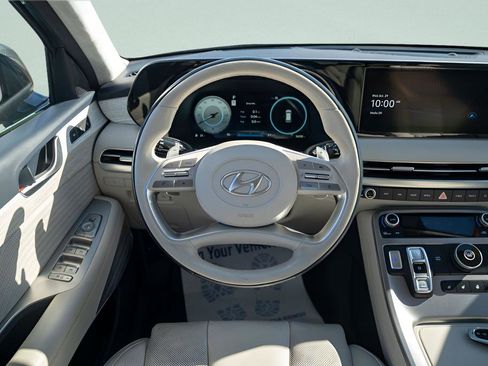Used 2024 Hyundai Palisade Calligraphy image 17