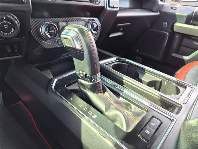 Used 2019 Ford F150 Lariat w/ Equipment Group 502A Luxury AWD/4WD image 13