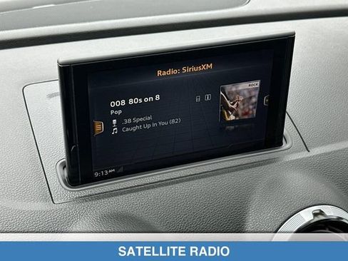 Used 2017 Audi A3 e-tron Premium Plus w/ Technology Package FWD image 31
