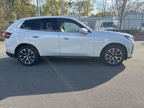 Used 2025 BMW X3 xDrive30i w/ Premium Package image 11