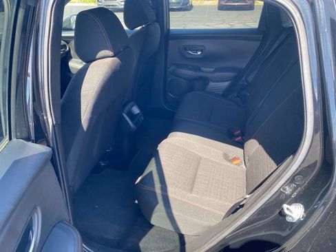 Used 2025 Honda HR-V Sport image 13