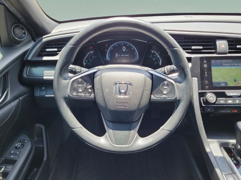Used 2018 Honda Civic EX-L image 13