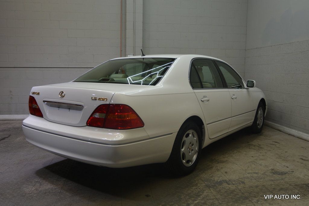 Used 2001 Lexus LS 430 RWD image 8