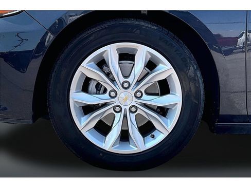 Used 2023 Chevrolet Malibu LT FWD image 33