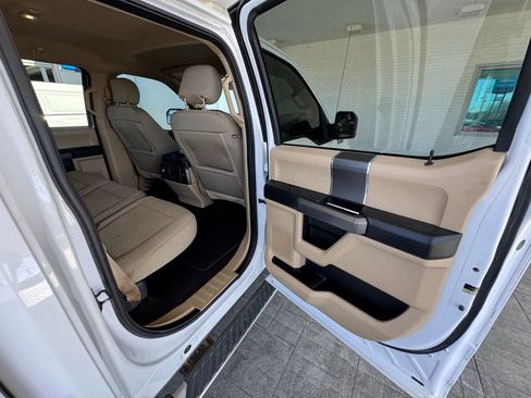Used 2018 Ford F150 XLT w/ Equipment Group 302A Luxury AWD/4WD image 24