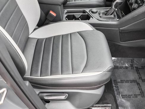 Certified 2023 Volkswagen Taos SEL AWD/4WD image 42
