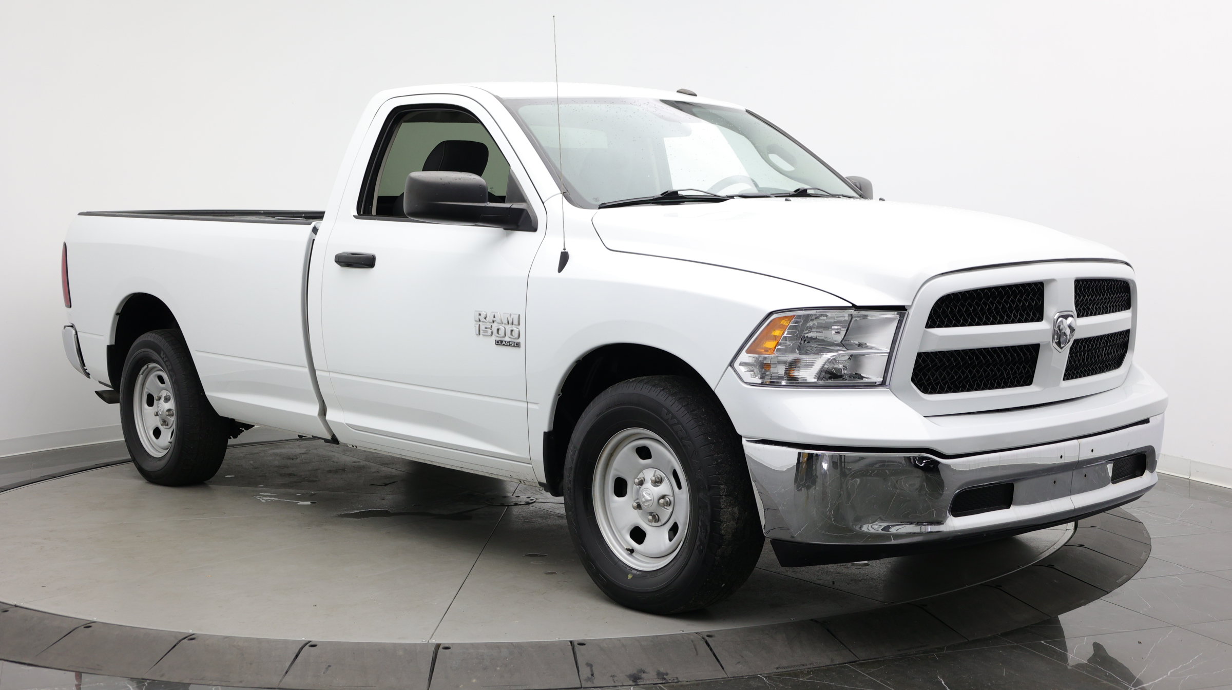 Used 2023 RAM 1500 Tradesman w/ Power & Remote Entry Group RWD image 3