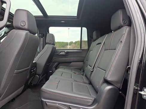 Certified 2025 Chevrolet Suburban RST w/ Comfort Package image 10