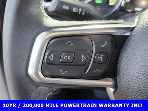 Used 2023 Jeep Wrangler Unlimited Sahara image 22