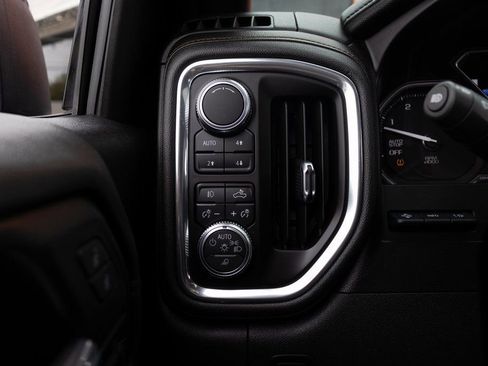 Used 2019 GMC Sierra 1500 AT4 w/ AT4 Premium Package AWD/4WD image 32