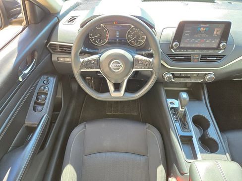 Used 2020 Nissan Altima 2.5 S image 8