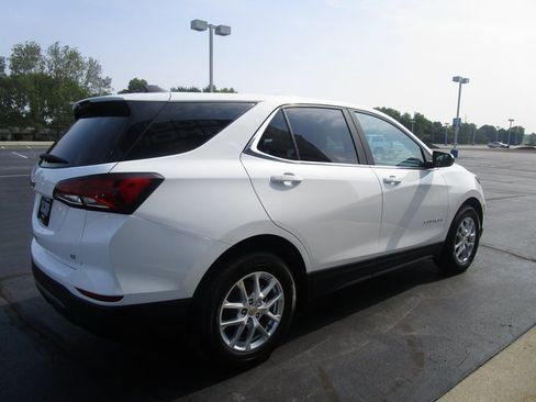 Used 2022 Chevrolet Equinox LT image 5