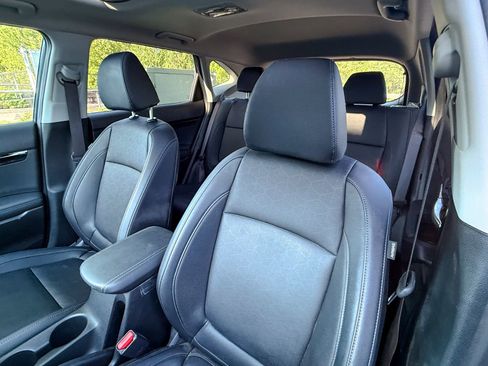 Certified 2025 Kia Seltos EX w/ EX Sunroof Package AWD/4WD image 9