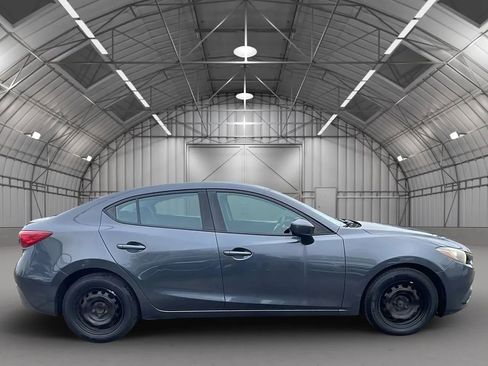 Used 2016 MAZDA MAZDA3 i Sport image 6