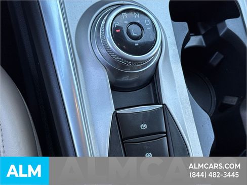 Used 2023 Ford Explorer XLT w/ Equipment Group 202A image 38