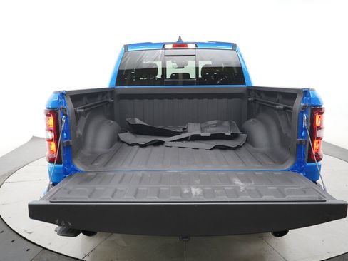 Used 2025 RAM 1500 Big Horn AWD/4WD image 17