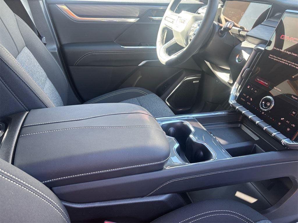 New 2026 GMC Acadia Elevation w/ LPO, Floor Liner Package FWD image 12