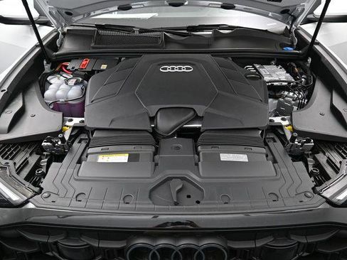 New 2026 Audi Q8 Prestige image 15