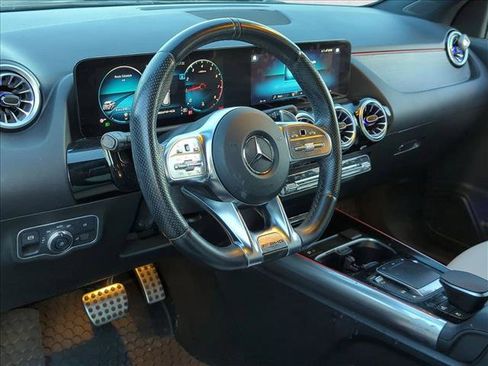 Used 2022 Mercedes-Benz GLA 35 AMG 4MATIC image 9