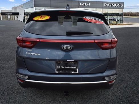 Certified 2020 Kia Sportage LX image 4