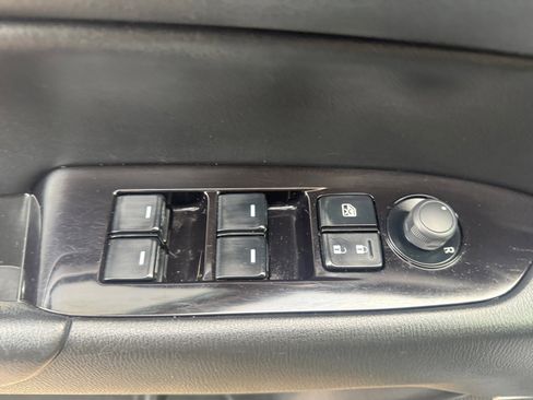 Used 2019 MAZDA CX-5 Touring image 13