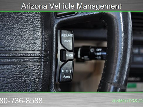 Used 1990 Acura Legend L image 46