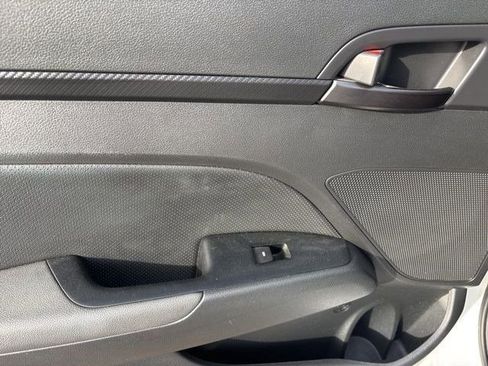 Used 2018 Hyundai Elantra Sport w/ Sport Premium Package 03 image 34