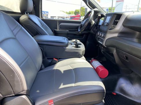 Used 2022 RAM 4500 Tradesman RWD image 12