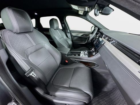 Used 2026 Jaguar F-PACE R-Dynamic S AWD/4WD image 30
