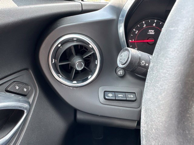 Used 2019 Chevrolet Camaro SS RWD image 14
