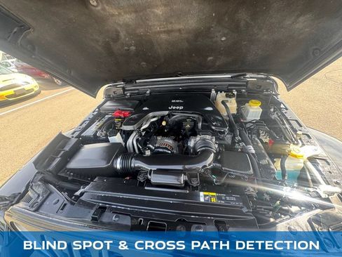Used 2020 Jeep Gladiator Overland AWD/4WD image 15