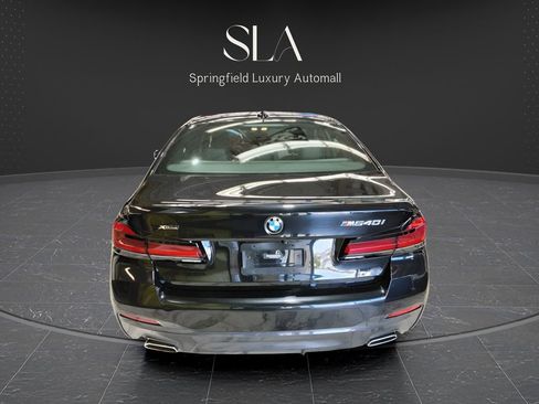 Used 2021 BMW 540i xDrive w/ M Sport Package AWD/4WD image 5