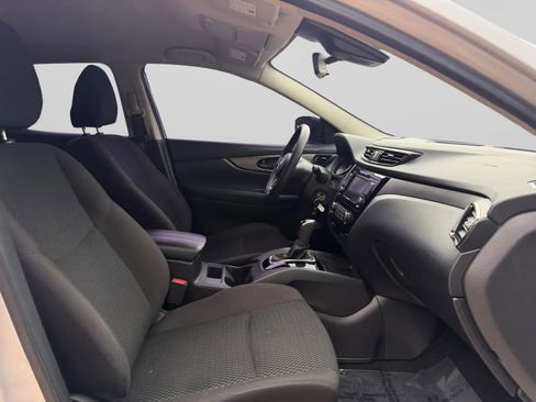 Used 2021 Nissan Rogue Sport S FWD image 36