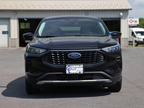 Certified 2023 Ford Escape Active w/ Tech Pack #2 AWD/4WD image 4
