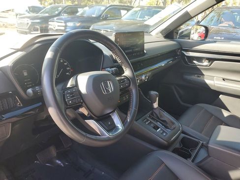 Used 2024 Honda CR-V Sport Touring image 28