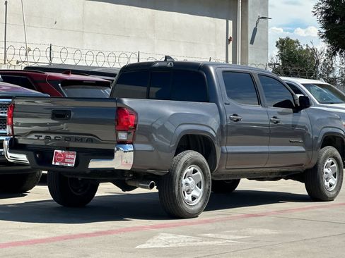 Used 2021 Toyota Tacoma SR5 image 3