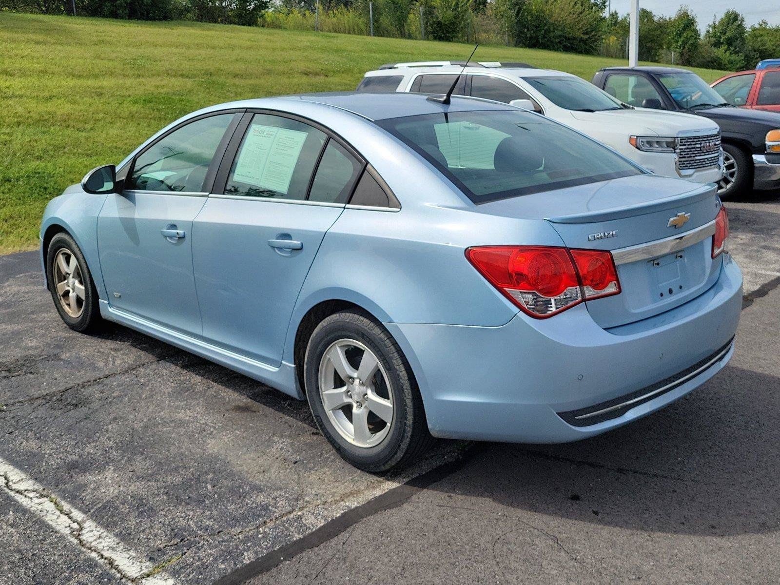 Used 2012 Chevrolet Cruze LT w/ RS Package FWD image 6
