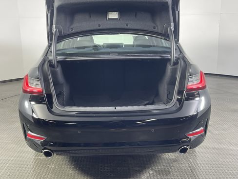 Used 2020 BMW 330i xDrive 330i xDrive w/ Driving Assistance Package image 7