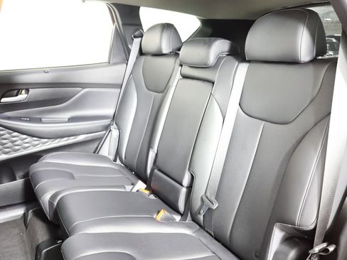 Used 2023 Hyundai Santa Fe SEL Premium w/ Cargo Package image 10