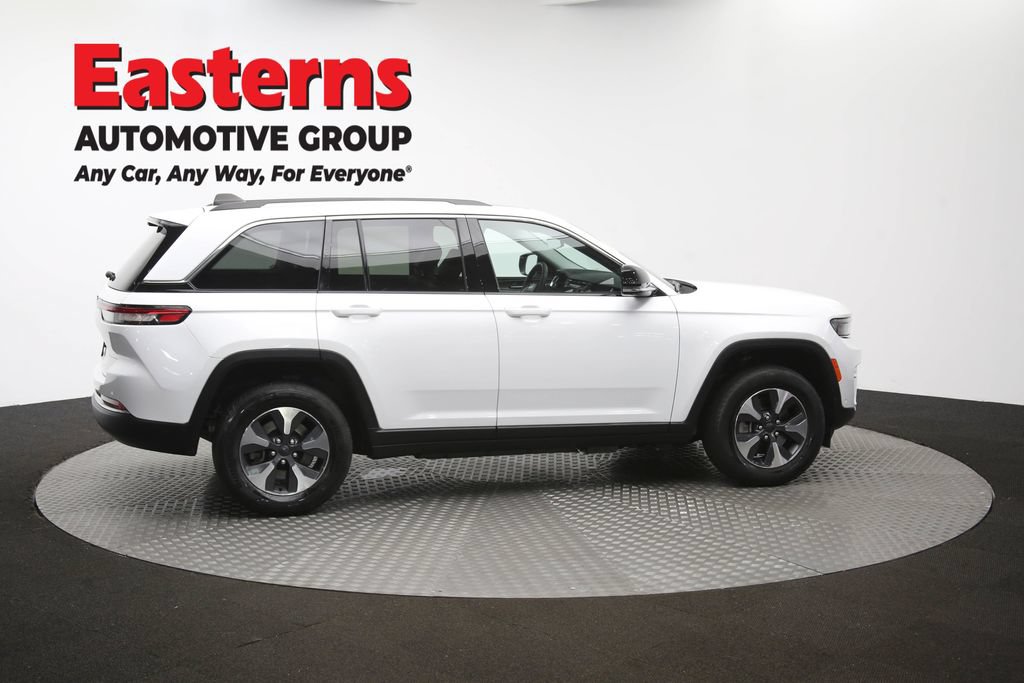 Used 2022 Jeep Grand Cherokee Limited 4xe w/ Luxury Tech Group II AWD/4WD image 49