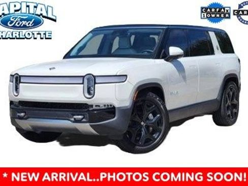 Used 2023 Rivian R1S Adventure AWD/4WD image 2