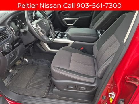 Certified 2024 Nissan Titan SV w/ SV Convenience Package AWD/4WD image 18